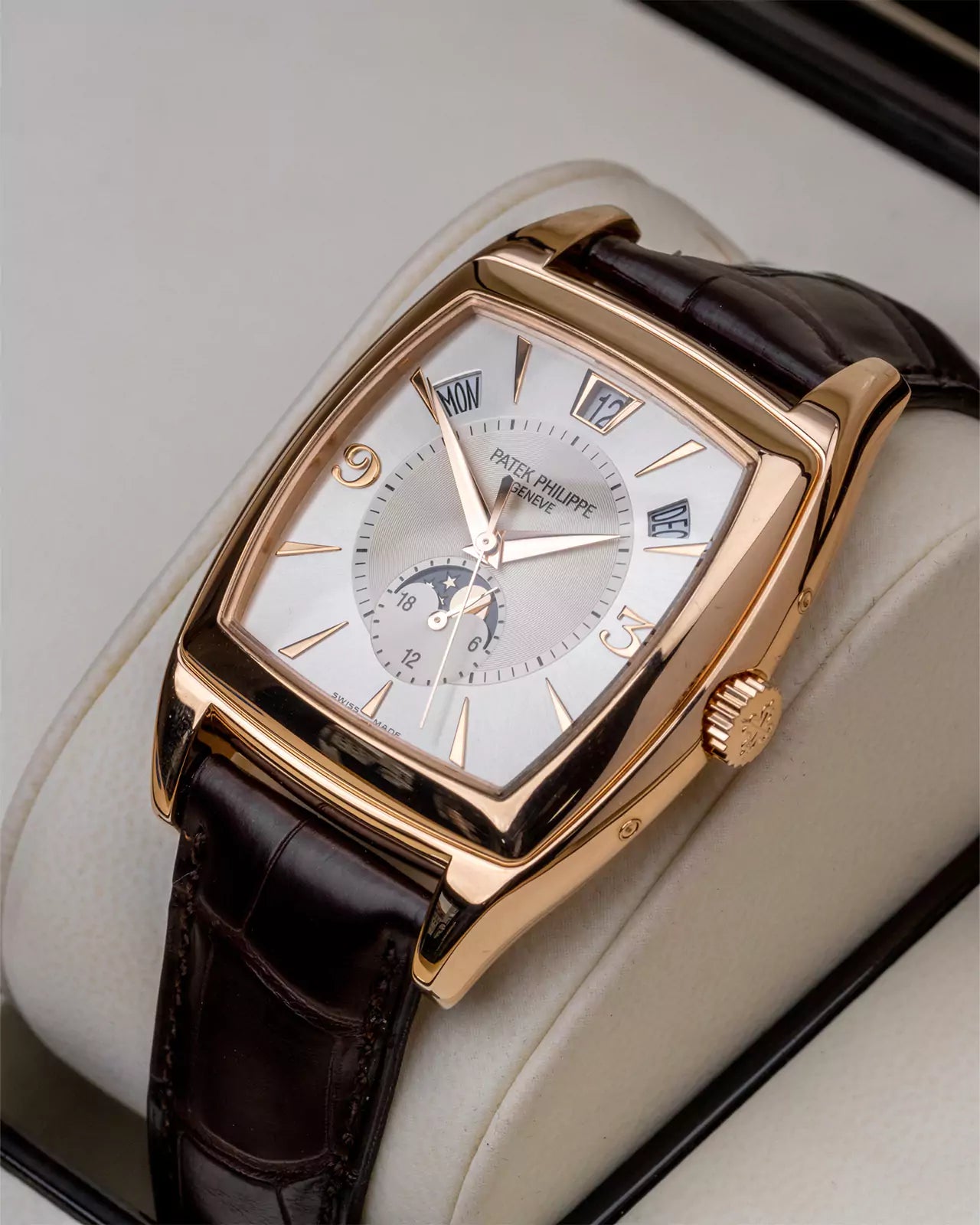 Patek Philippe Gondolo 5135R-001